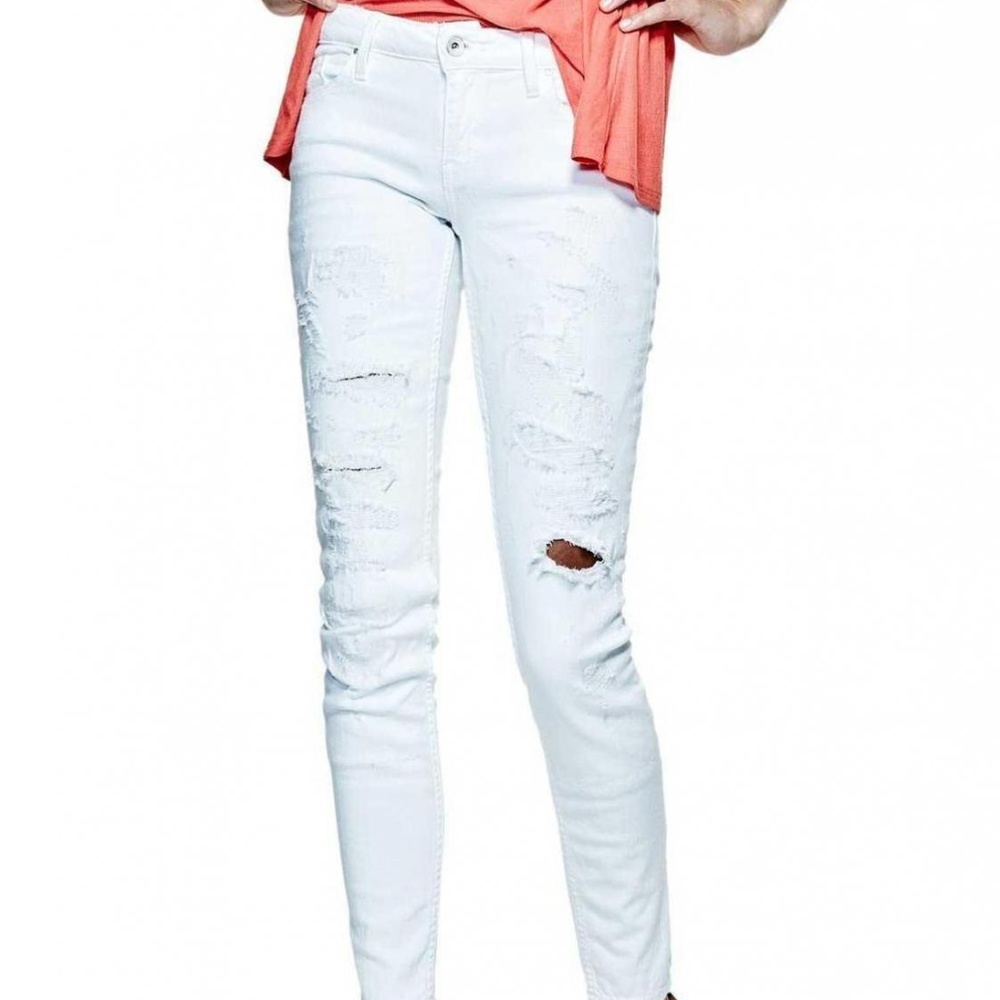 GUESS Women's Low-Rise Power Skinny Jeans